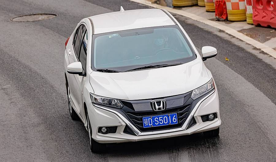 2018 Honda Grace — Wine saloon for sale in Mombasa