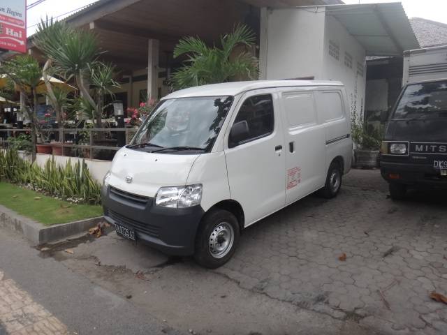 2010 Mazda Bongo — Beige van for sale in Mombasa