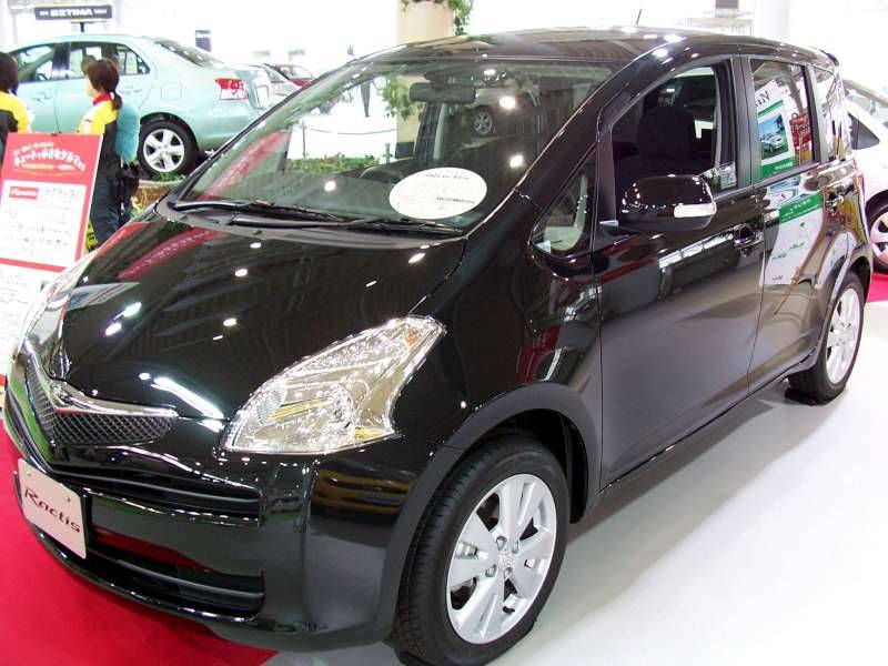 2013 Toyota Ractis — Black hatchback for sale in Mombasa