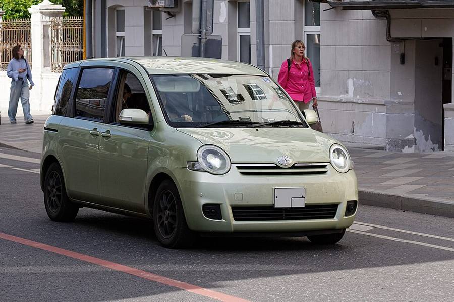 2020 Toyota Sienta — Silver mpv for sale in Mombasa